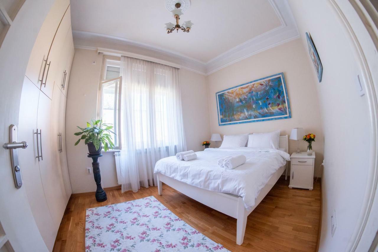 Crown Apartment With Garden View Belgrad Zewnętrze zdjęcie